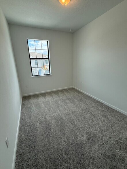 Building Photo - 2329 SE Federal Hwy