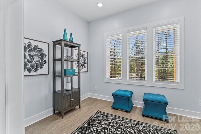 Building Photo - 129 Greens Rd