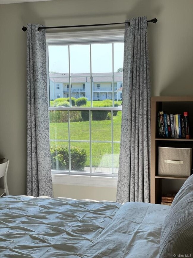 Building Photo - 208 Fairview Cir