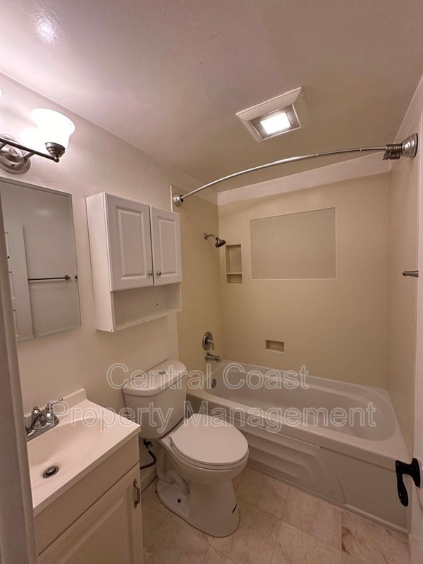 Building Photo - 184 Pacific Ave