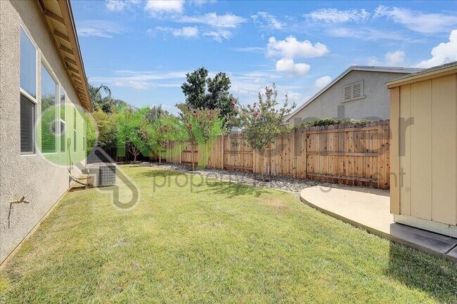 Building Photo - 9448 Syrah Ct