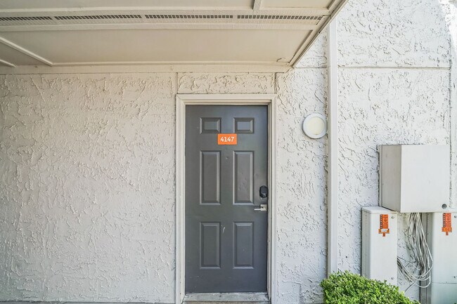 Building Photo - 13015 Audelia Rd