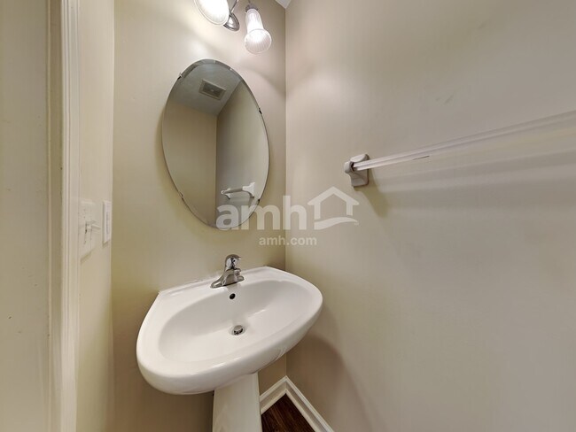 Building Photo - 5232 Brookmill Ct