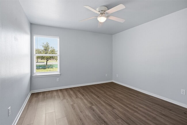 Building Photo - 3141 County Rd 81