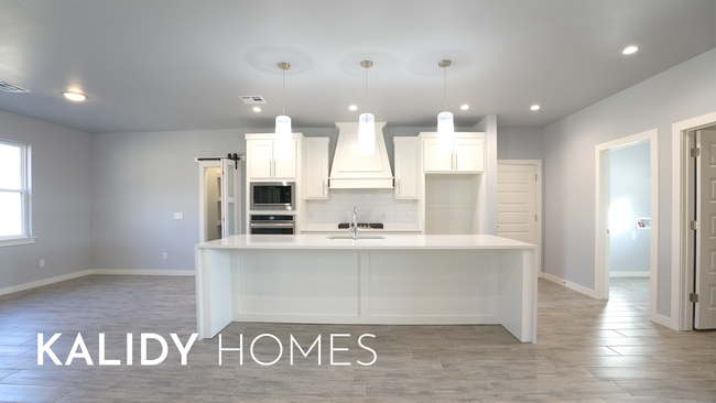 Building Photo - 305 Kirks Holw