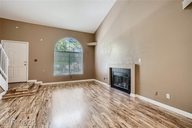 Building Photo - 8417 Sewards Bluff Ave