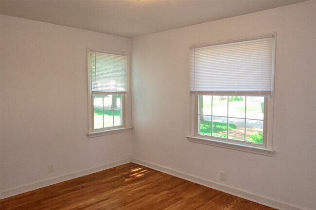 Building Photo - 10522 Byfield Dr