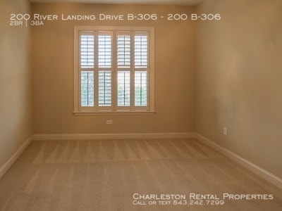 Building Photo - 200 River Landing Dr