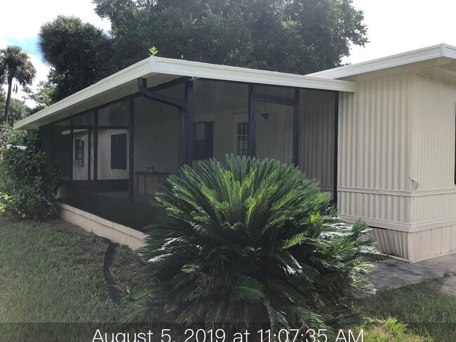 Building Photo - 102 Hoover Ln