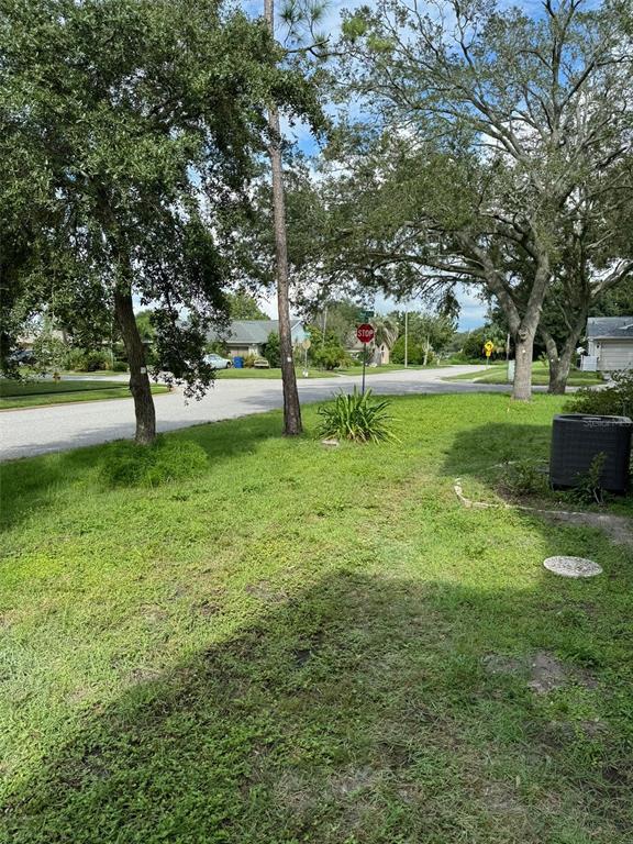 Building Photo - 8563 Pilgrim Ct