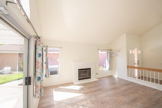 Building Photo - 11323 Caminito Bracho