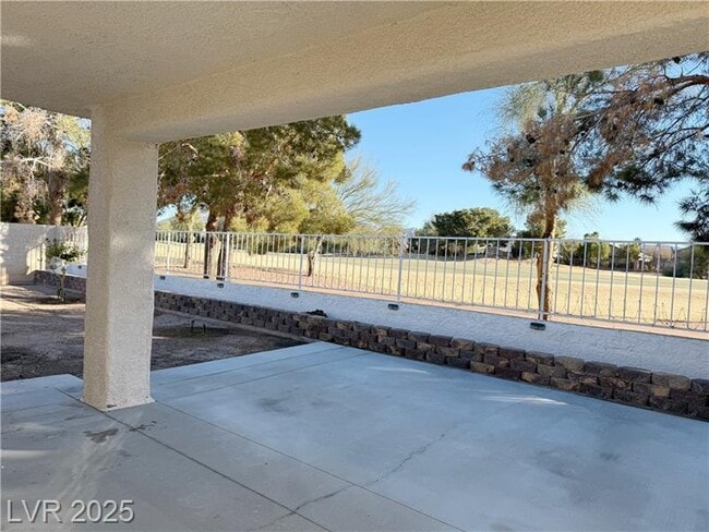 Building Photo - 3760 Yorba Linda Dr