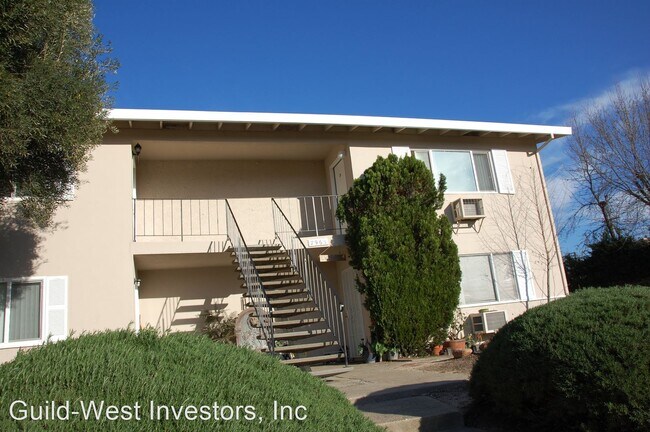 Building Photo - 2 br, 2 bath House - 7965 Leona Way #C