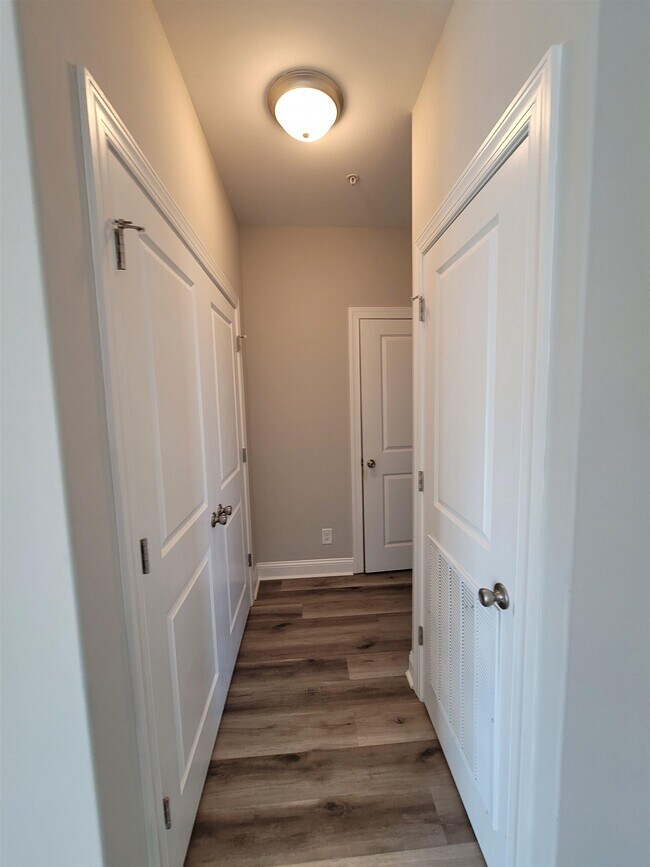 Building Photo - 340 Kiskadee Loop