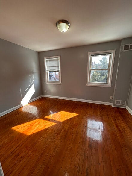 Building Photo - 6911 Gough St