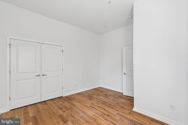 Building Photo - 2529-35 Frankford Ave
