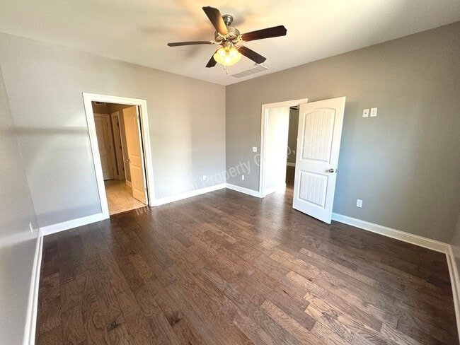 Building Photo - 4BD/4.5BA FOR RENT