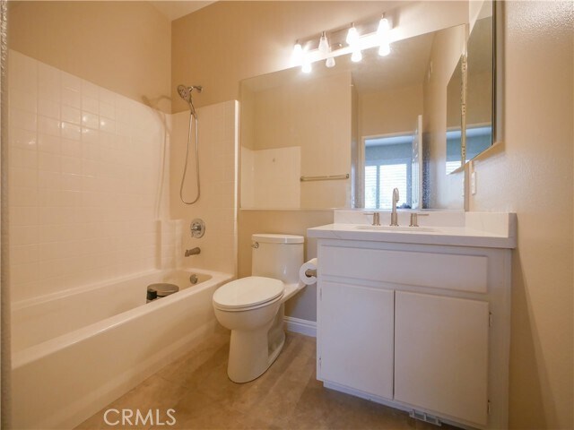 Building Photo - 67 Ardmore