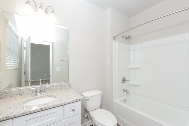 Building Photo - 132 Riley Cir