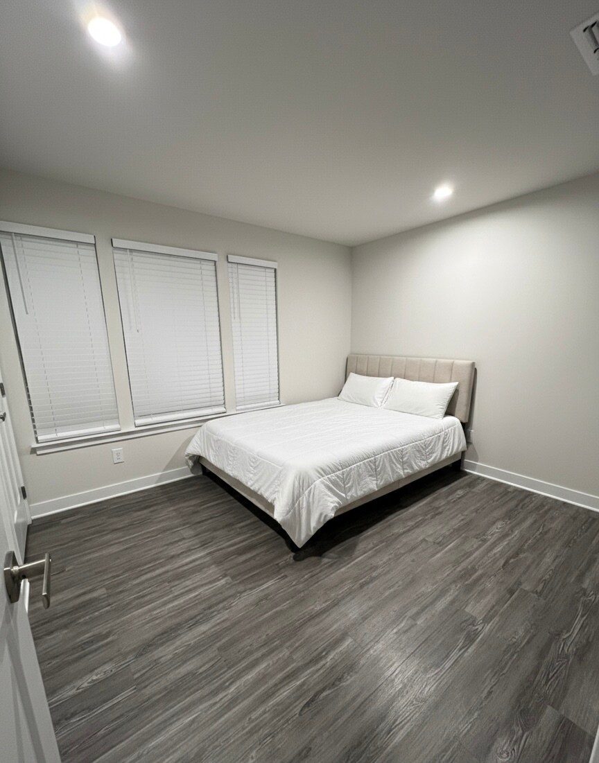 Building Photo - 342 Music Hall Way