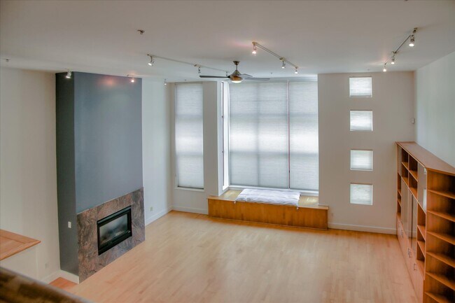 Building Photo - 1025 Minna St