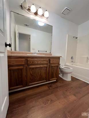Building Photo - 476 Emily Way