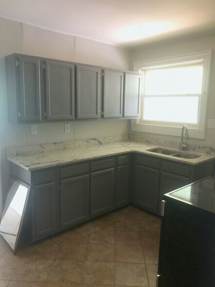 Granite Countertops - 2200 Claylick Road