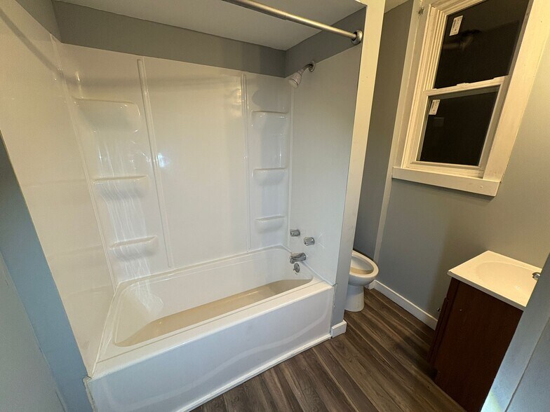 Building Photo - 1314 Dawson St