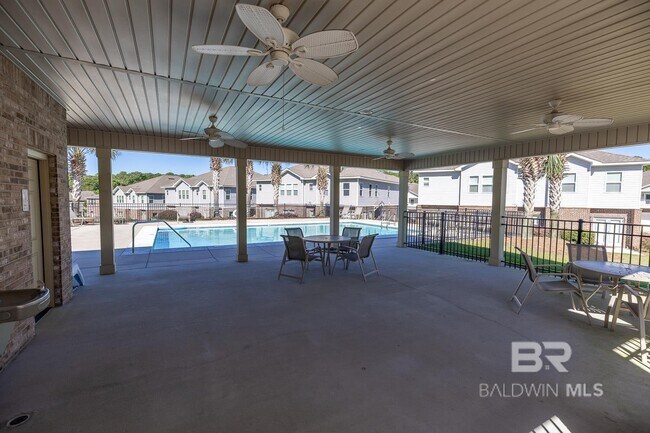 Building Photo - 6867 Spaniel Dr