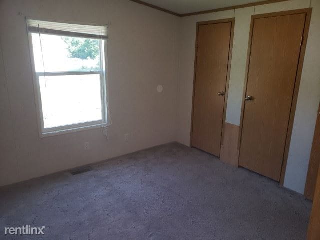 Building Photo - 2 br, 2 bath Mobile Home - 4440 Tuttle Cre...