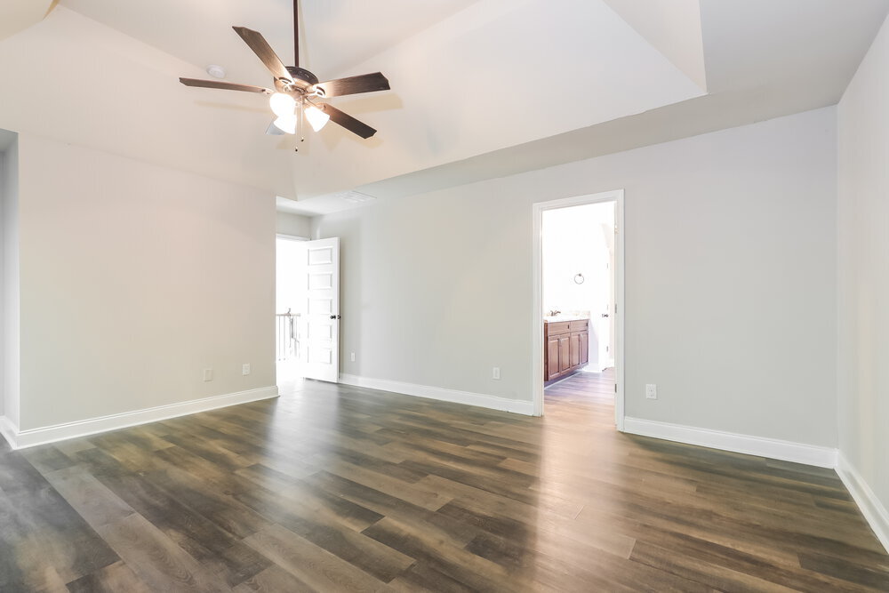 Building Photo - 11040 Southwood Dr