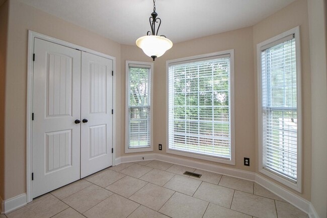 Building Photo - 1398 Bruceton Dr