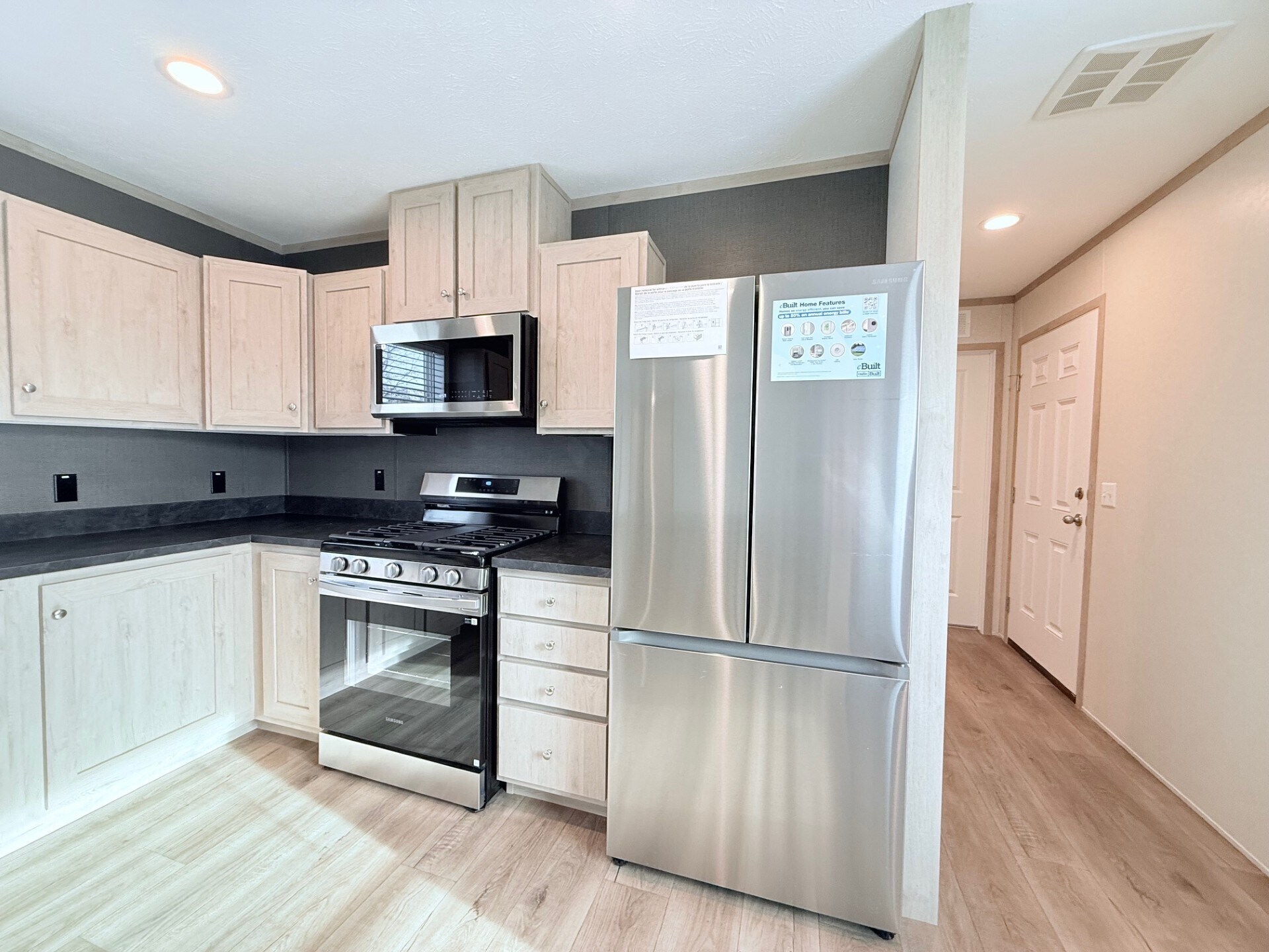 Building Photo - 52758 S Yorktown Ct