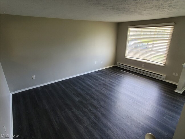 Building Photo - 35134 Spruce St