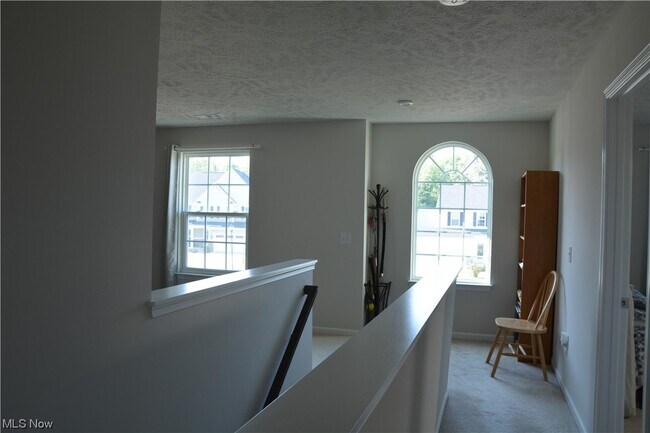 Building Photo - 267 Stone Ridge Way