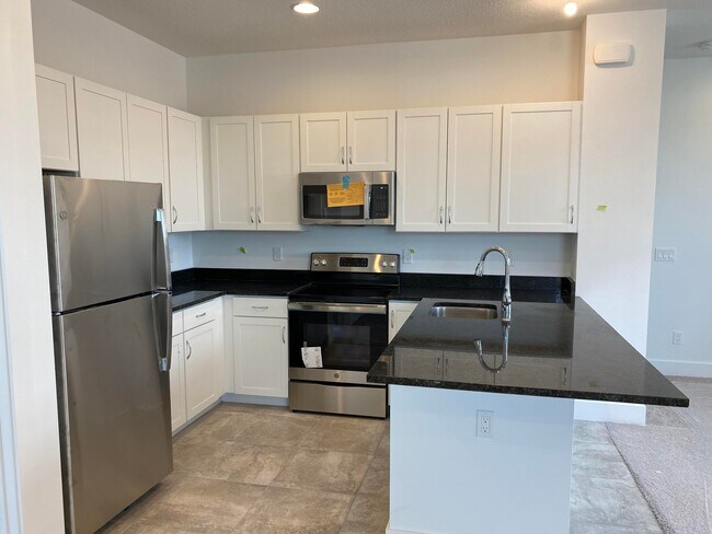 Building Photo - 13260 Machiavelli Way