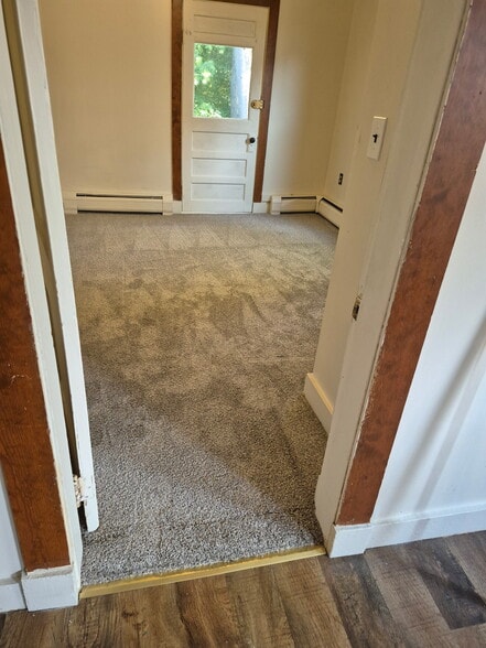 Building Photo - 216 Water St