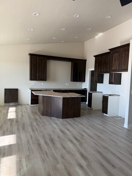 Building Photo - 3071 S 3500 W