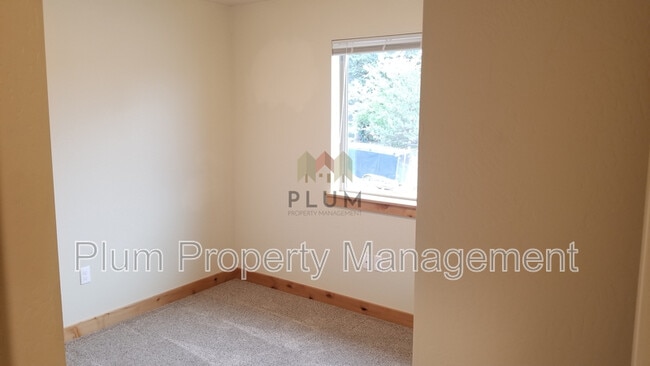 Building Photo - 2319 Aspen Grv Lp