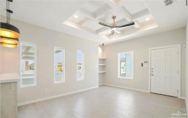 Building Photo - 21 S 25th St