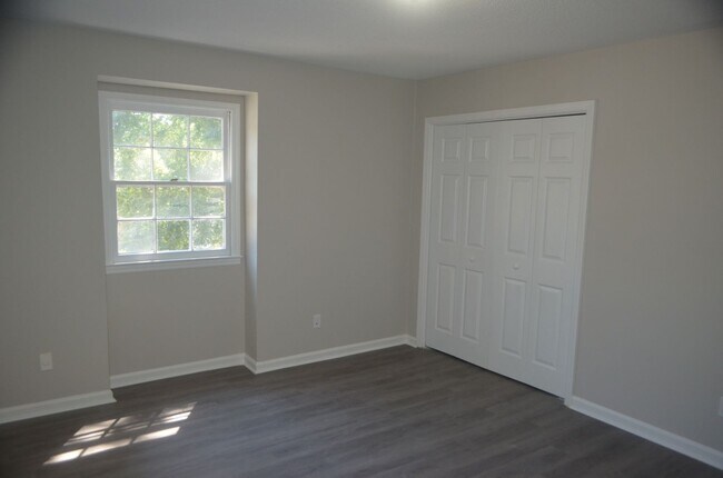 Building Photo - 2-Bed, 1.5-Bath Home for Rent – Winston-Salem, NC