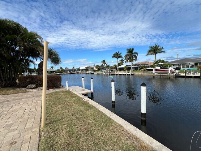 Building Photo - Furnished ** Punta Gorda Isles Vacation Home ** Heated Pool ** Canal / Boat Dock ** $6,500