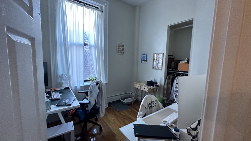 Building Photo - 427 Shawmut Ave