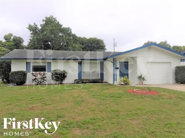 Building Photo - 3109 22nd Ave W