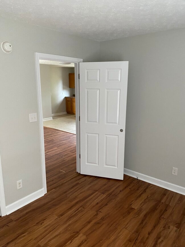 Building Photo - 61 Polk St