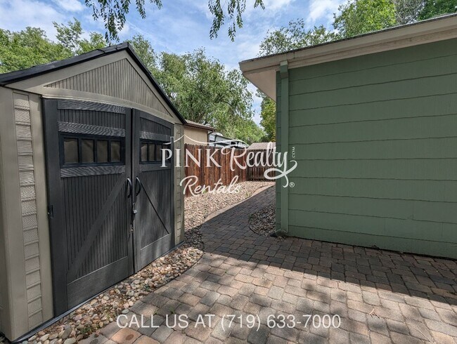 Building Photo - 504 N 18th St