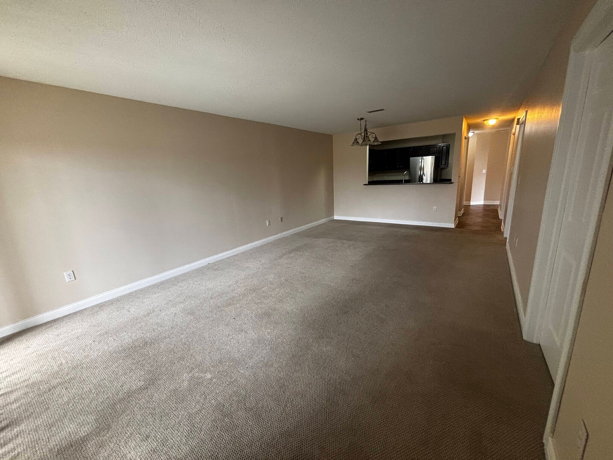 Living Room - 542 Pewaukee Rd