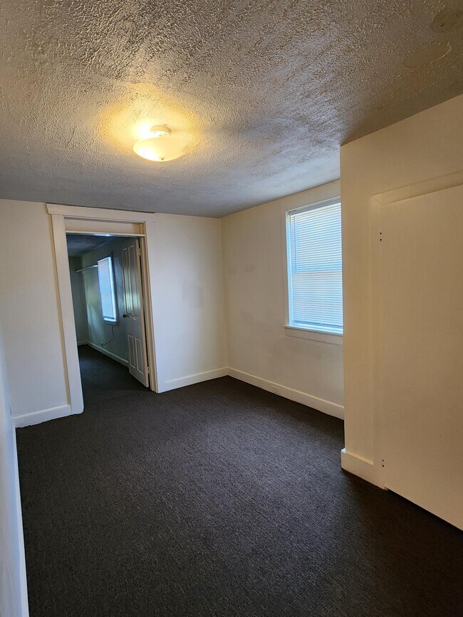 Building Photo - 29 N Prince St