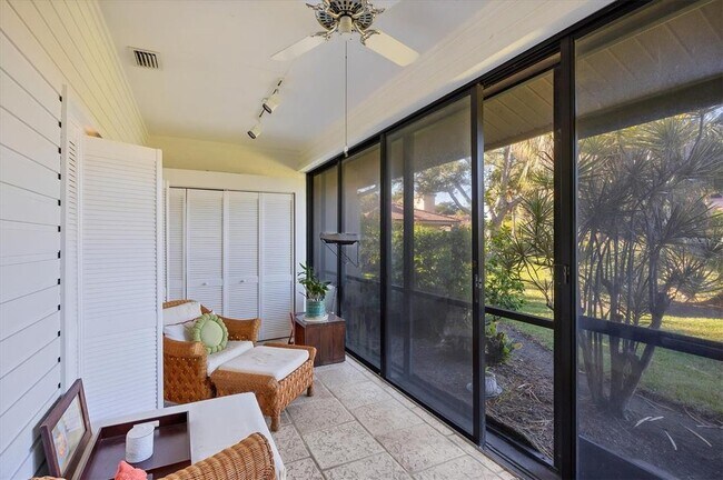 Building Photo - 4870 Kestral Park Cir