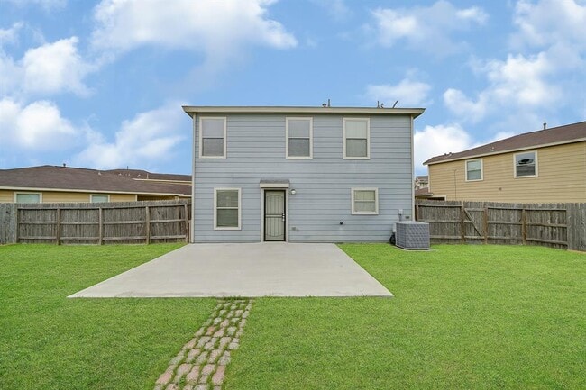 Building Photo - 20703 Cypress Post Dr